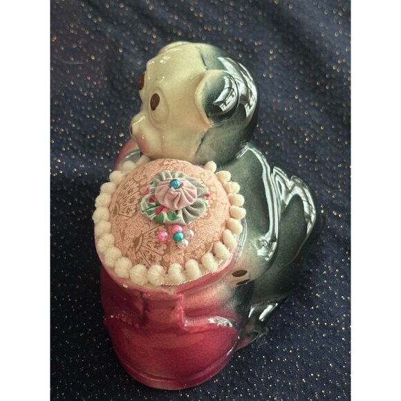 Pin Cushion Puppy Dog Red Laced Boot Shoe Sewing Pin Keeper Embroidery Needles - Picture 2 of 6